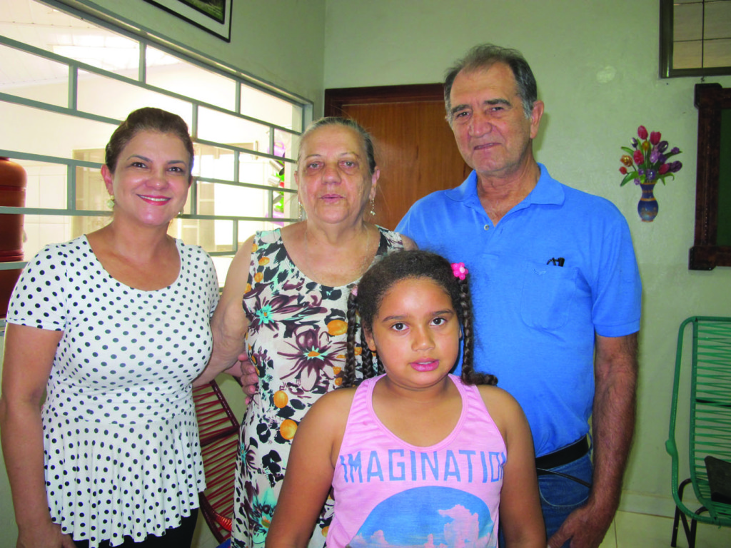 Representantes da ACA em visita a Casa do Caminho