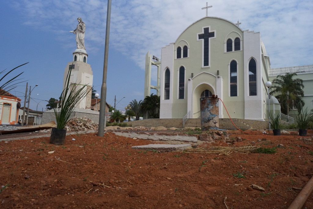 obras da “Praça da Matriz” 