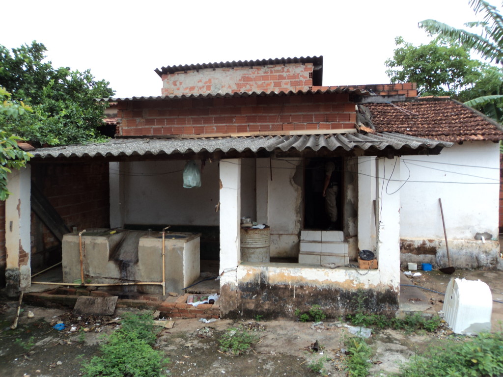 A vitima teve o corpo carbonizado, foi encontrada deitada em sua cama