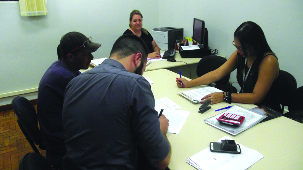 Foram agendadas 522 audiências, sendo que 445 compareceram