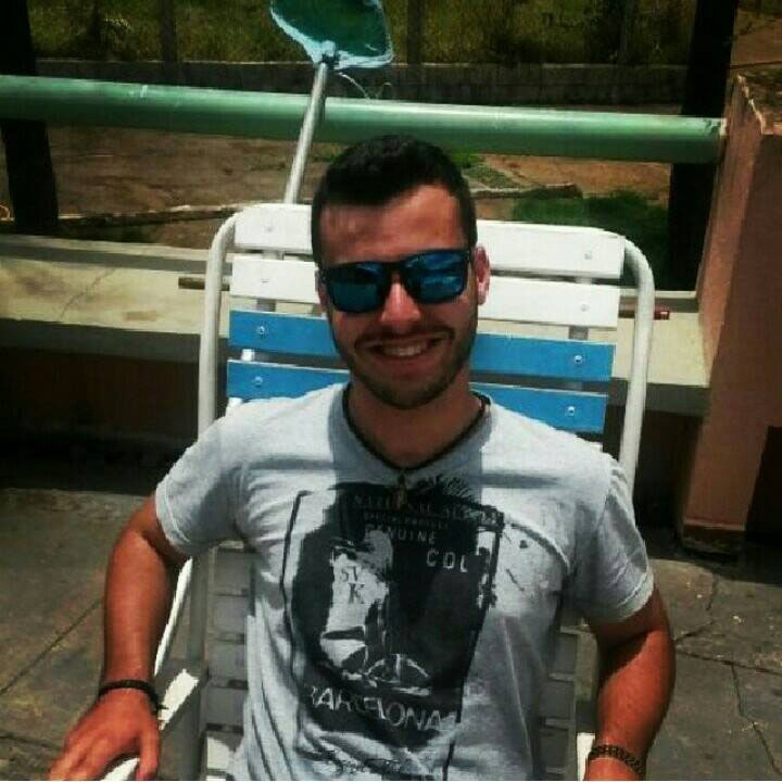 Lucas Mendonça Marques comemora hoje aniversário #Parabéns