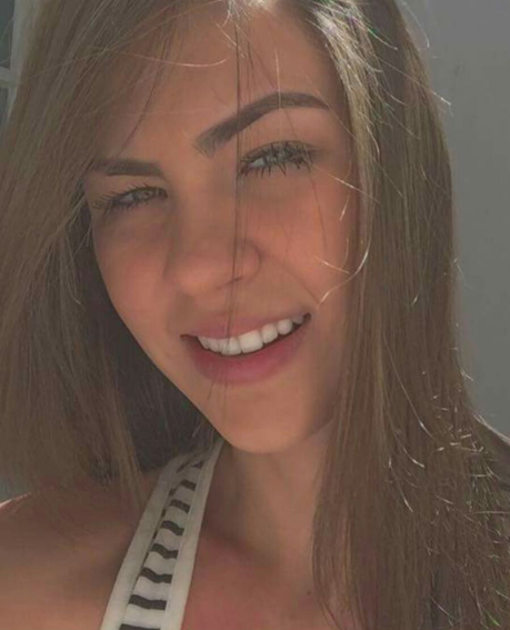 Isadora Leão G. de Campos completa hoje 18 anos