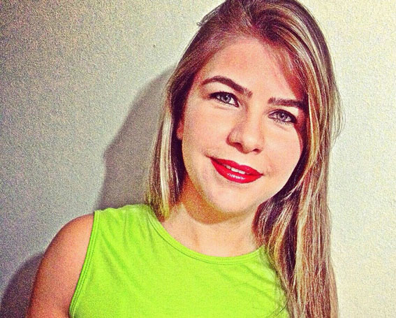 Lucy Ana Alves (7/11)