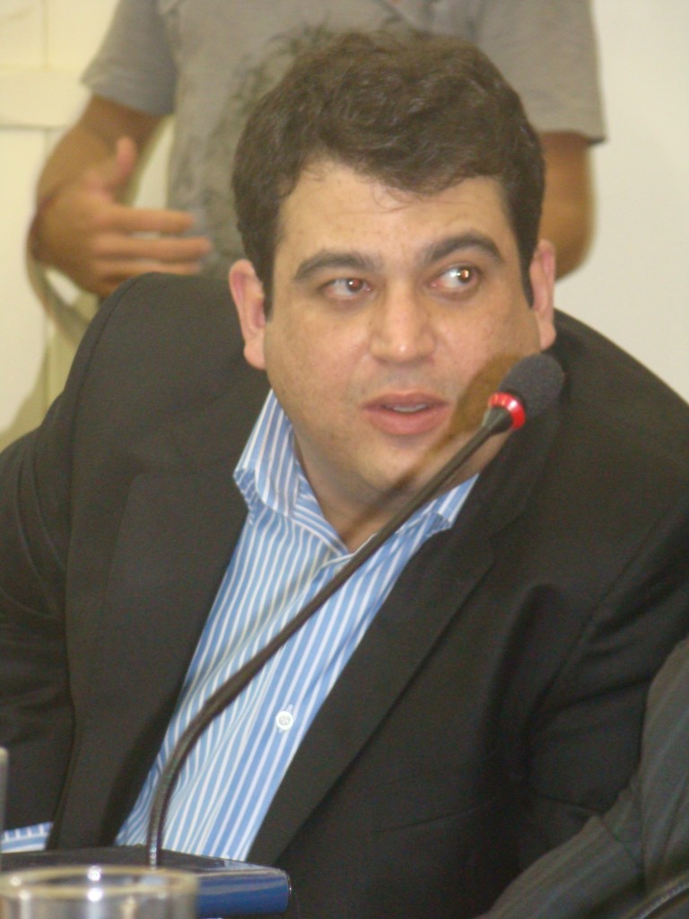 Leonardo Borelli pregou cautela em confirmar as denúncias feitas pelo vereador, mas garantiu providências caso sejam verídicas