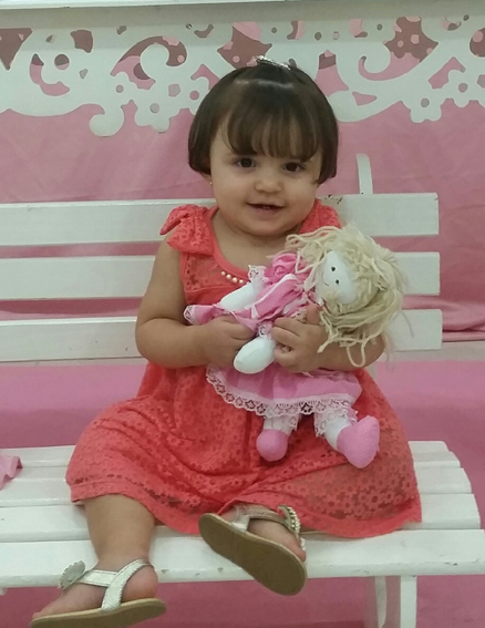 Pérola Martins completou 1 aninho no dia 27. Filha de Fernanda Martins e Weder da Cunha 