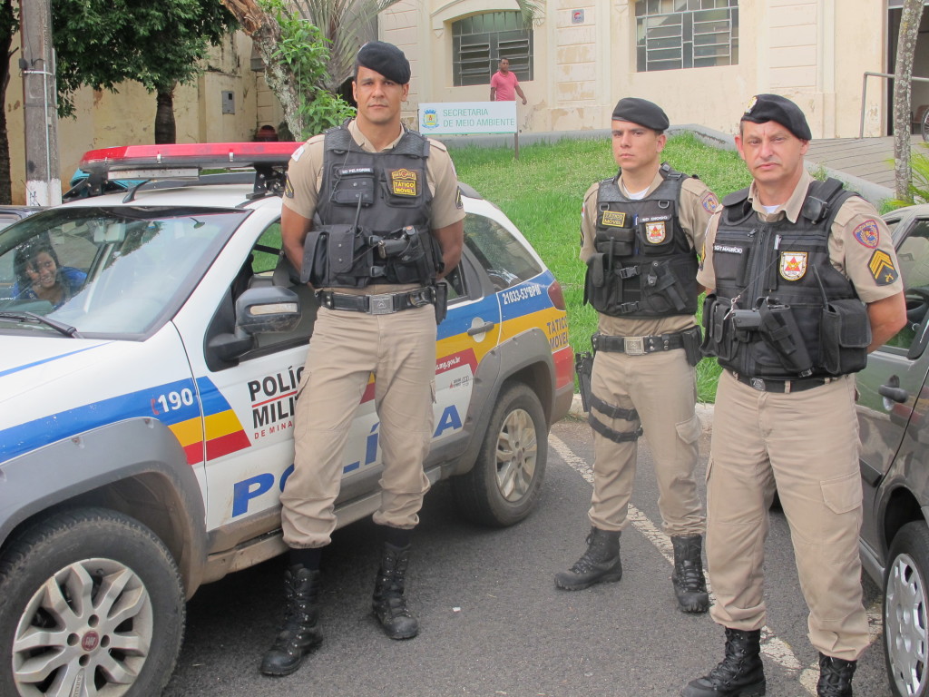 Equipe a frente da operação que resultou na apreensão do menor