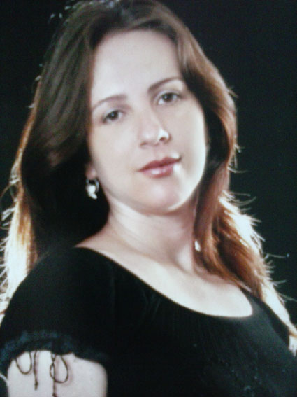 Adriana Gonçalves Rios  (24/12)