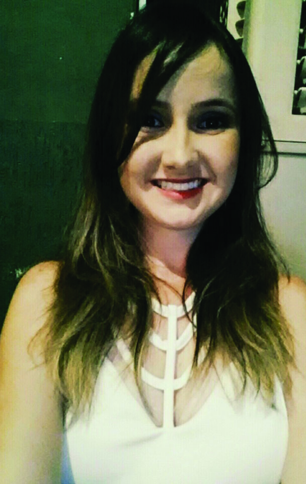 Pretendo pagar as minhas dívidas e o que sobrar, vou viajar. Começar o ano sem transtornos financeiros. Diannyne Morais, Esteticista