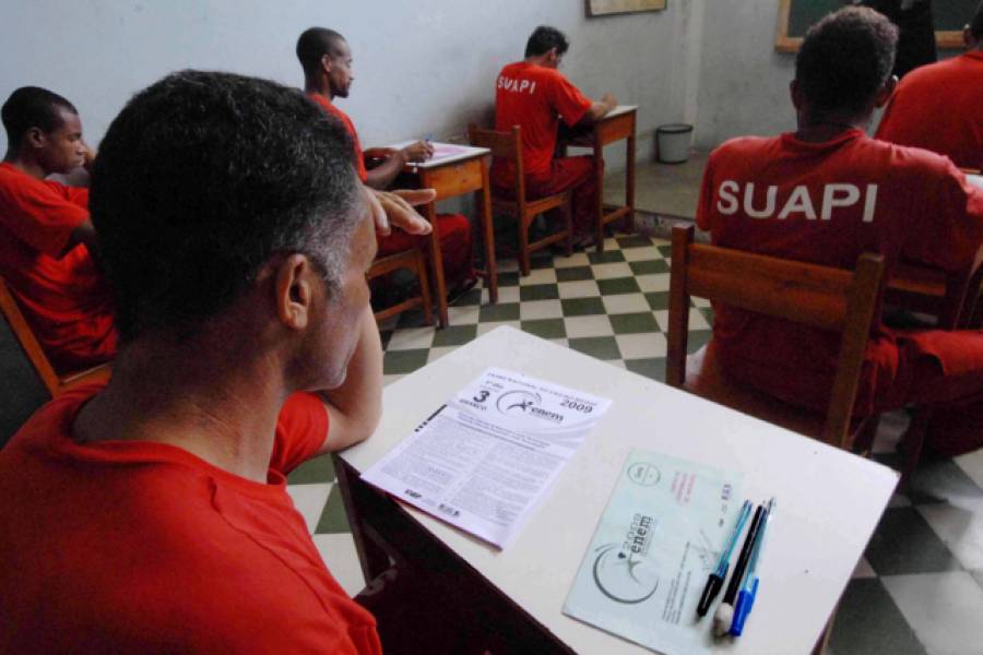 No município, 44 detentos participam do exame edição 2015