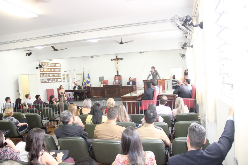 Solenidade ocorreu no salão do Tribunal do Júri