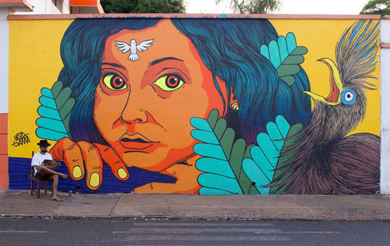 O grafismo que retrata a natureza e suas belezas pode ser encontrado e visto no muro das escolas Positivo e Objetivo e na entrada do pub Vitrola #WesGama