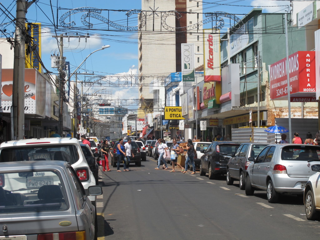 Movimento no Natal está aquém do esperado pelos comerciantes
