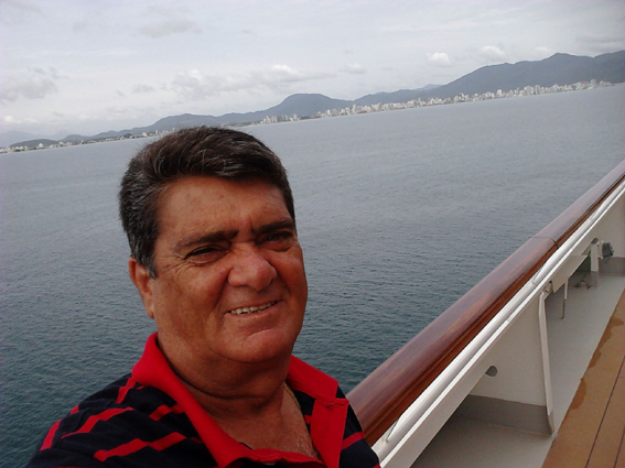 Sebastião Naves aniversariante de hoje