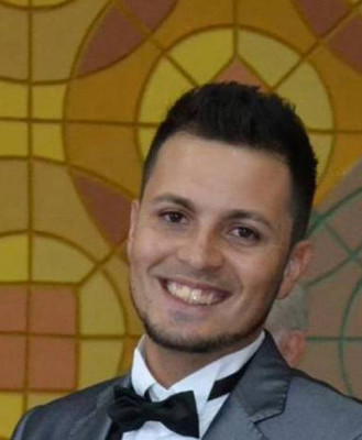 "Para a maioria dos araguarinos, o aumento da tarifa de pedágio na rodovia BR050, na verdade distancia ainda mais o desejo daqueles que almejam um crescimento profissional e esteja em busca de uma colocação no mercado de trabalho vizinho. Isto porque as empresas que sempre tiveram suas portas abertas à estes profissionais, sofreriam por despesas ainda maiores quanto aos teus custos de transporte diário. Sendo assim, torna-se um risco até mesmo aos profissionais que já utilizam deste trecho a trabalho, para que não sofra o desemprego por corte de despesas;" Linniker Figueiredo