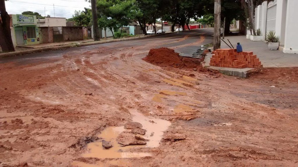 Devido à chuva, partes da obra na drenagem pluvial terão que ser refeitas