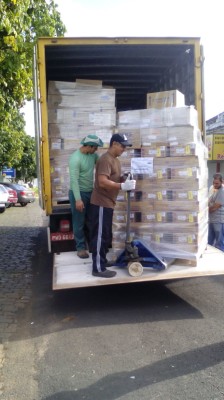 Farmácia Municipal recebeu aproximadamente 1200 volumes de medicamentos