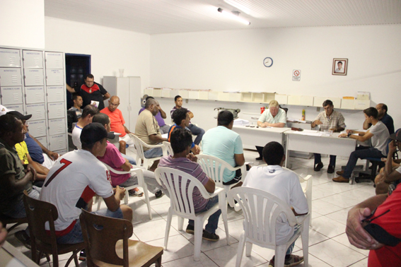 Dirigentes no Arbitral da última terça-feira, na LAF