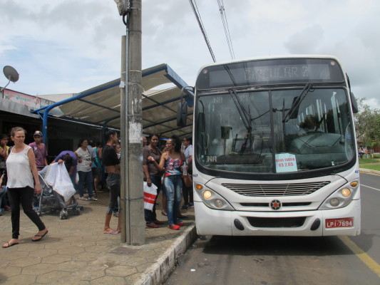 Empresa passa a cobrar novos valores pelas passagens do transporte coletivo  