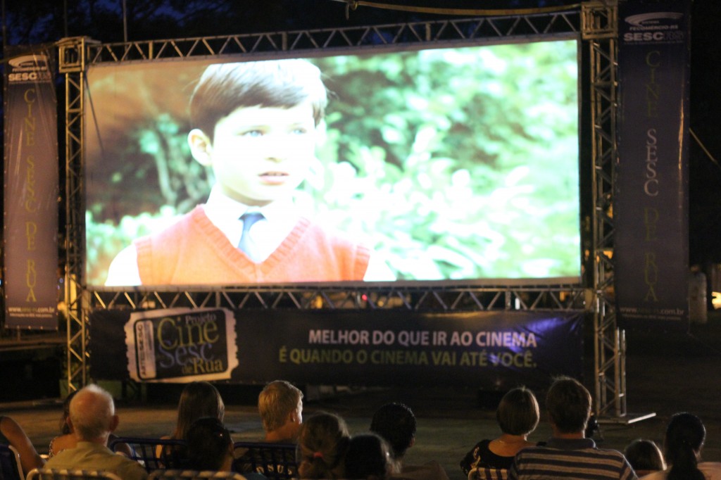 Arte cinematográfica é oferecida gratuitamente pelo SESC