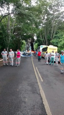 Segundo os manifestantes, a situação foi motivada pela greve por motivos trabalhistas