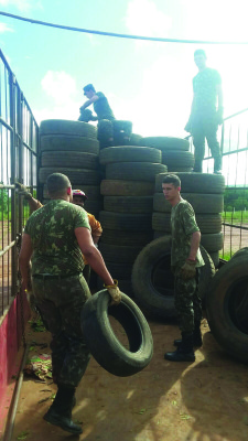 Pneus removidos com apoio do Batalhão Mauá foram levados para a reciclagem