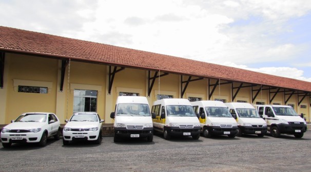 Prefeitura moderniza escolas e creches municipais com novos mobiliários e equipamentos