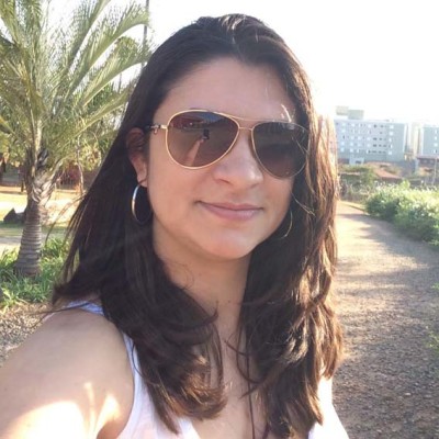 Emanuela Trindade (1/2)