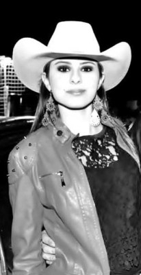 Isadora Prado aniversariante do dia 3. Filha de Jacileide Borges do Prado e João Luiz Borges do Prado