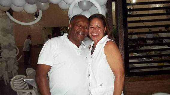 Parabenizamos Cleuda e Paulo Roberto Luiz pelas bodas de trigo completadas hoje desejando que o amor e a harmonia permaneçam em suas vidas, sempre abençoados pelo Criador.