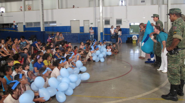 Na parte da tarde, às atividades foram promovidas na APAE 