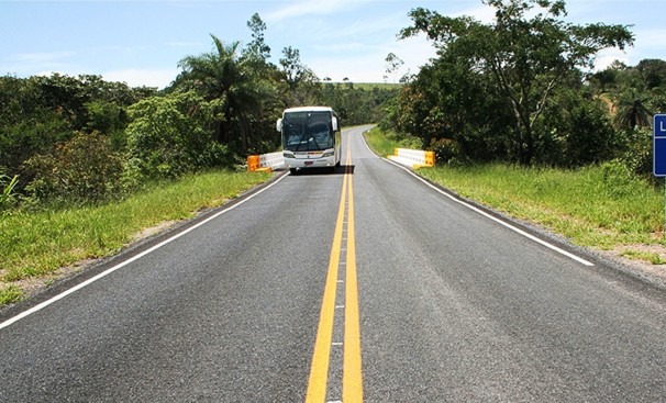 Ônibus são vulneráveis aos ataques nas rodovias