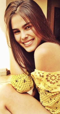 Fiquei muito feliz com as “notícias” de conquistas e vitórias na vida desta garota. Já era de se esperar um futuro brilhante para esta menina dedicada e batalhadora. Tenho um enorme carinho por ela e dedico tudo de melhor nesta semana de aniversário e um excelente ano. #ParabénsPerfeito