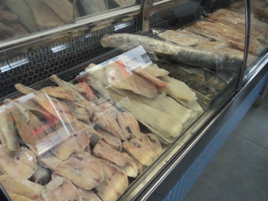 As penitências durante o período da Quaresma favorecem a comercialização de peixes e preços mais altos 