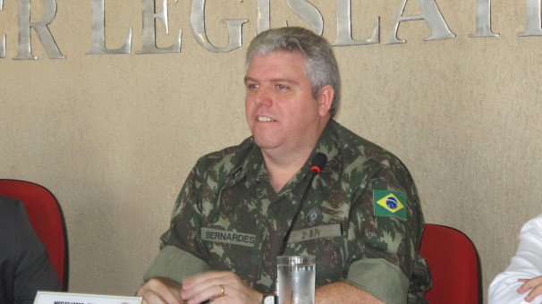 Coronel Guilherme Langaro Bernardes, comandante do Batalhão Mauá 