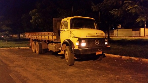  Caminhão foi encontrado numa auto mecânica
