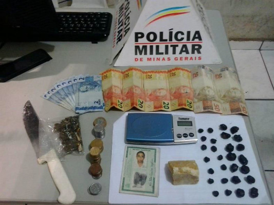 Drogas e outros materiais encaminhados a Delegacia