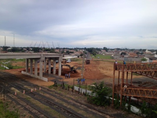 Com o investimento do governo municipal, a previsão é de que o viaduto seja entregue até o mês de agosto 