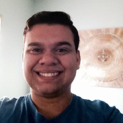 “Gostaria de acreditar que os deputados votassem a favor do Brasil, independente das ideologias de cada partido, mas que eles possam pensar no povo, nos brasileiros. Infelizmente não pensam assim, mas espero no mínimo o bom senso de cada um. E quanto aos manifestantes que protestem com argumentos e não com violência.” Igor Matheus Sousa Rodrigues, 19 anos, Estudante Universitário.