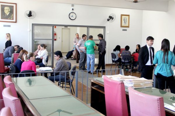 Durante os mutirões, contribuintes tiveram oportunidade de negociar as dívidas