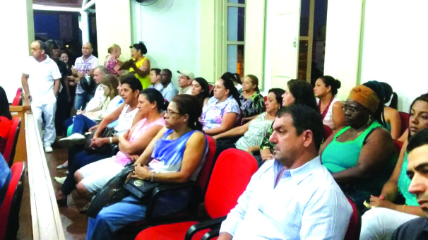 Futuro de funcionários do Pronto Socorro após terceirização da UPA motiva audiência pública