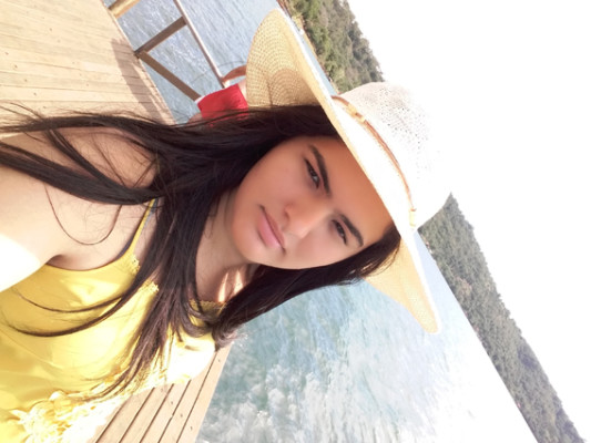Caroline Honório da Silva (2/6)