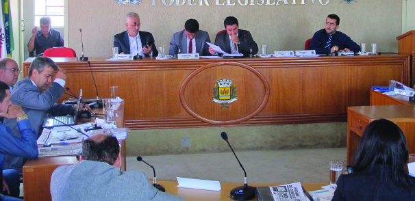 CLI do Esquemão irá investigar irregularidades na folha de pagamento da prefeitura