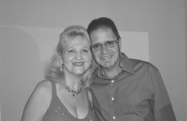 Danilo Sérgio aniversariante do dia 19 ao lado da esposa Iris Natalina 