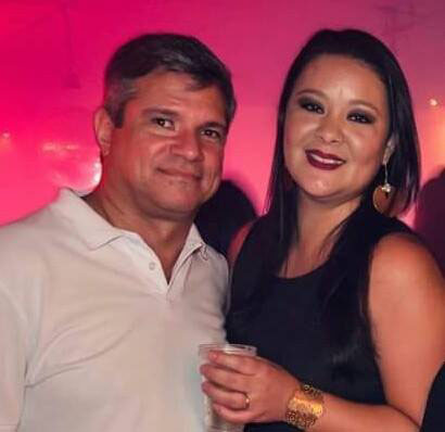 Nesta quinta-feira, dia 26, a toda animada Olivia Koizimi Meira, sopra as velas de aniversário. Ela que se destaca pelo sorriso e simpatia está sempre posando ao lado do marido, Clesio de Meira. Deixo aqui os parabéns, que ela tenha um excelente feriado e muitas felicidades. #FelicidadesOlivia