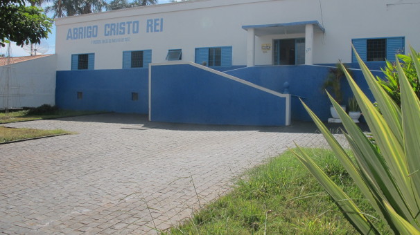 Cheque simbólico de R$ 133.333,33 foi entregue no mês de novembro de 2014