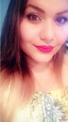 Amanhã, 9, é dia da aventureira e animada Tabatha Vieira festeja aniversário. Podemos dizer que ela é uma expert quando o assunto é sertanejo, quem dirá Caldas Country. Parece quase uma crítica sertaneja graças ao seu ‘aguçado paladar’. Nós da Acesso Restrito e toda a Gazeta do Triângulo desejamos a você um excelente dia e um feliz aniversário. #Parabéns