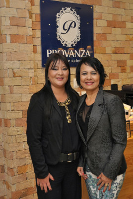 E nesta quinta-feira, dia 9, temos a reinauguração da loja Provanza Araguari. Agora sob a direção de Olivia Koizimi Meira e Silvana Peixoto a Provanza convida todos para um Chá no MEGA Tejotão. O evento será a partir das 18h desta quinta-feira. A Acesso Restrito convida a todos para conhecer aromas e sabores que irão mexer com seus sentidos. Venha! #ProvanzaAraguari