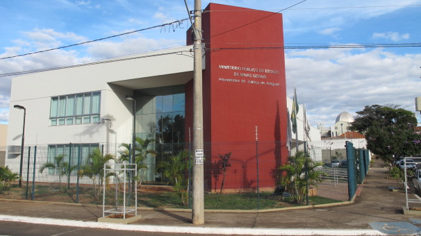 Prédio do Ministério Público de Araguari está localizado na rua Coronel Lindolfo Rodrigues da Cunha, 130