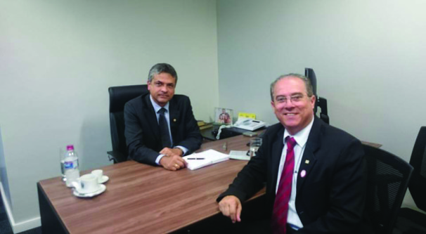 Desembargador Dr. Carlos Henrique Perpétuo Braga.