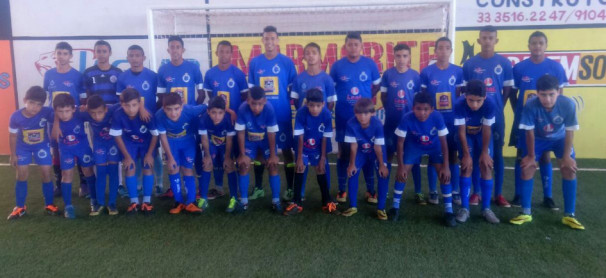 Vila Nova de Capelinha faz amistosos neste sábado contra o Fluminense em Araguari